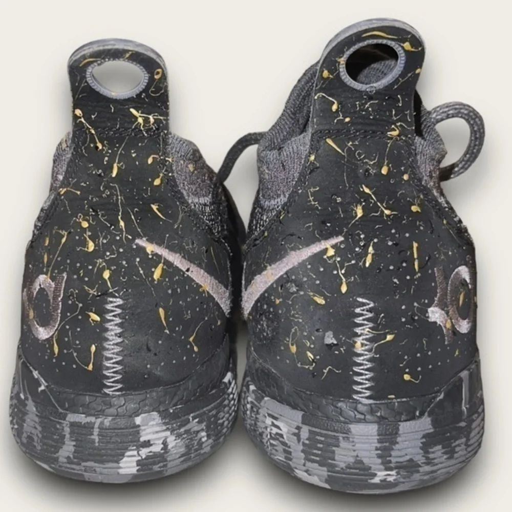 Nike Air Zoom Kevin Durant KD 11 XI Gold Splatter Flyknit Grey Camo AO2604-901